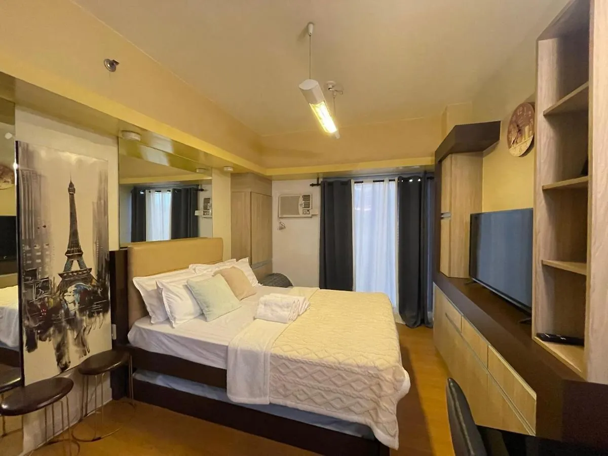 Modern And Cozy Condo In 8Adriatico Near Pgh, Slmec And Us Embassy Manila